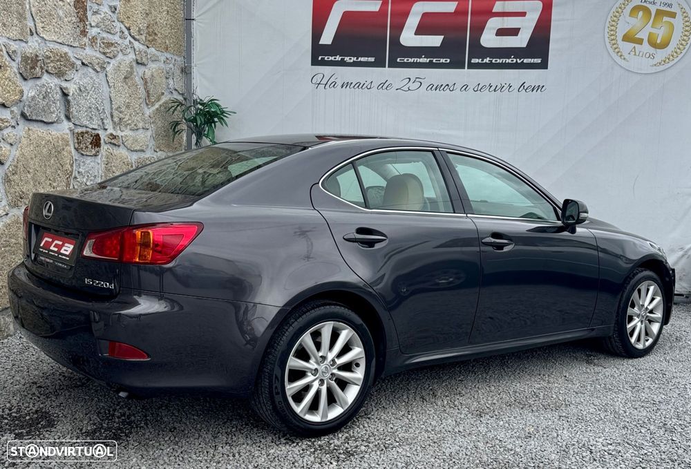 Lexus IS 220 d Executive 6G - 29