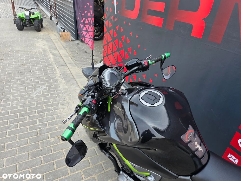 Kawasaki Z 900 - 28