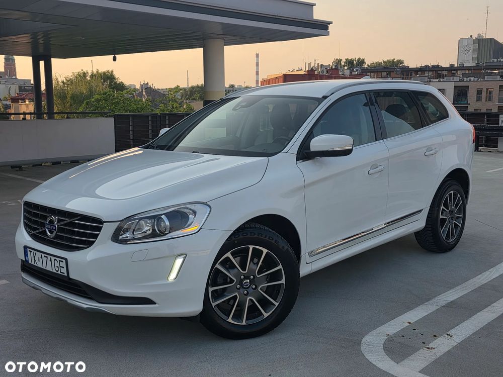Volvo XC 60 D4 Geartronic Summum - 1