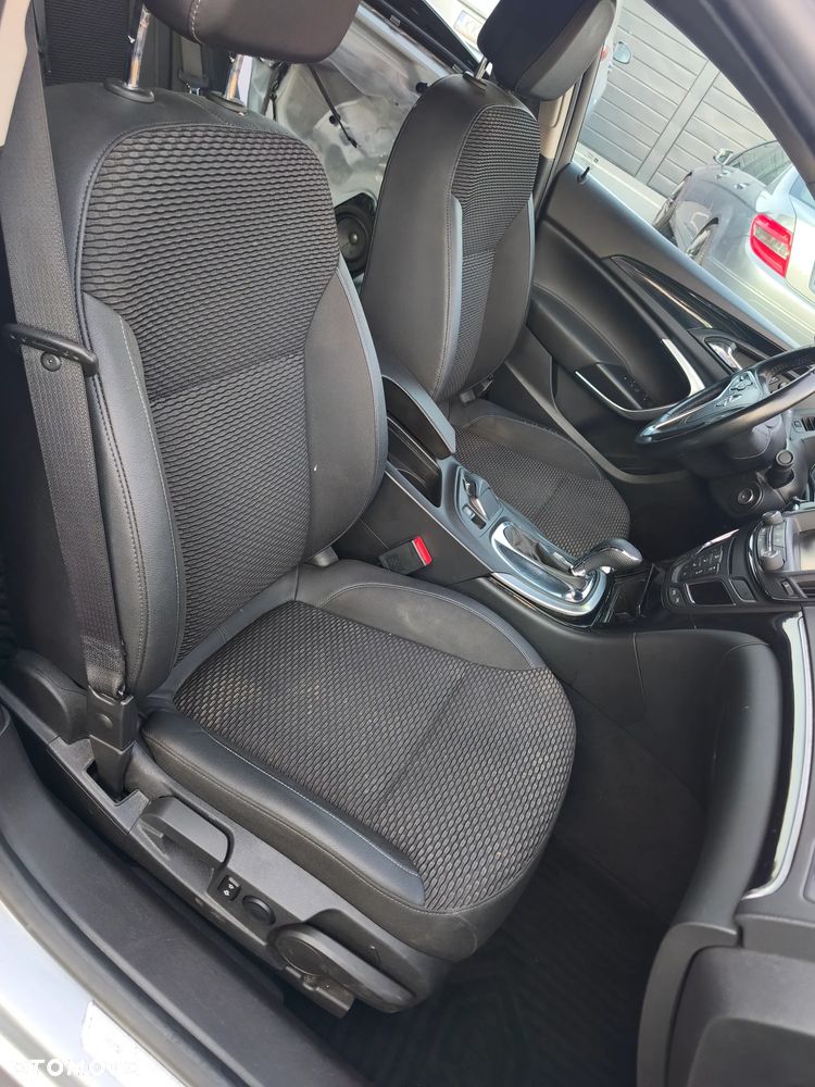 Opel Insignia 1.6 T Cosmo - 17