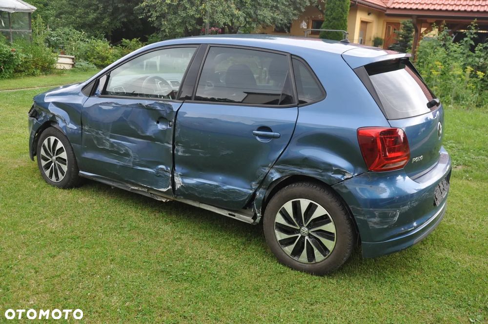 Volkswagen Polo - 8