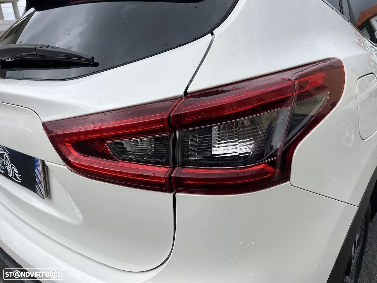 Nissan Qashqai 1.5 dCi N-Connecta 18 - 53