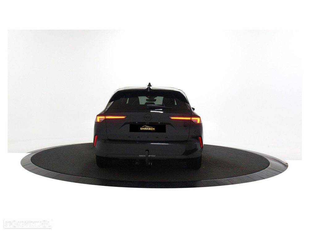 Opel Astra Sports Tourer 1.2 Turbo Auto GS Line - 4