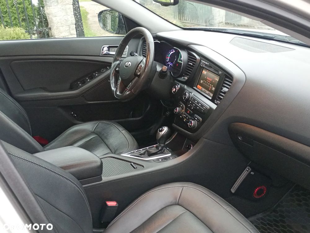 Kia Optima - 8
