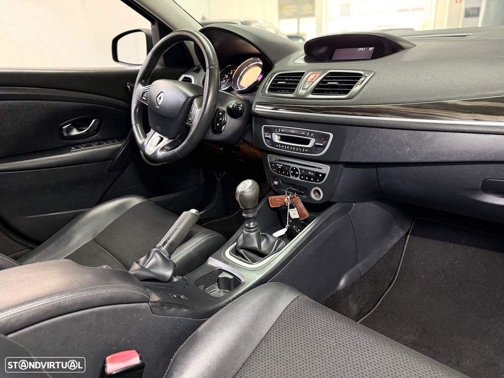 Renault Mégane Sport Tourer ENERGY dCi 110 Start & Stopp Dynamique - 12