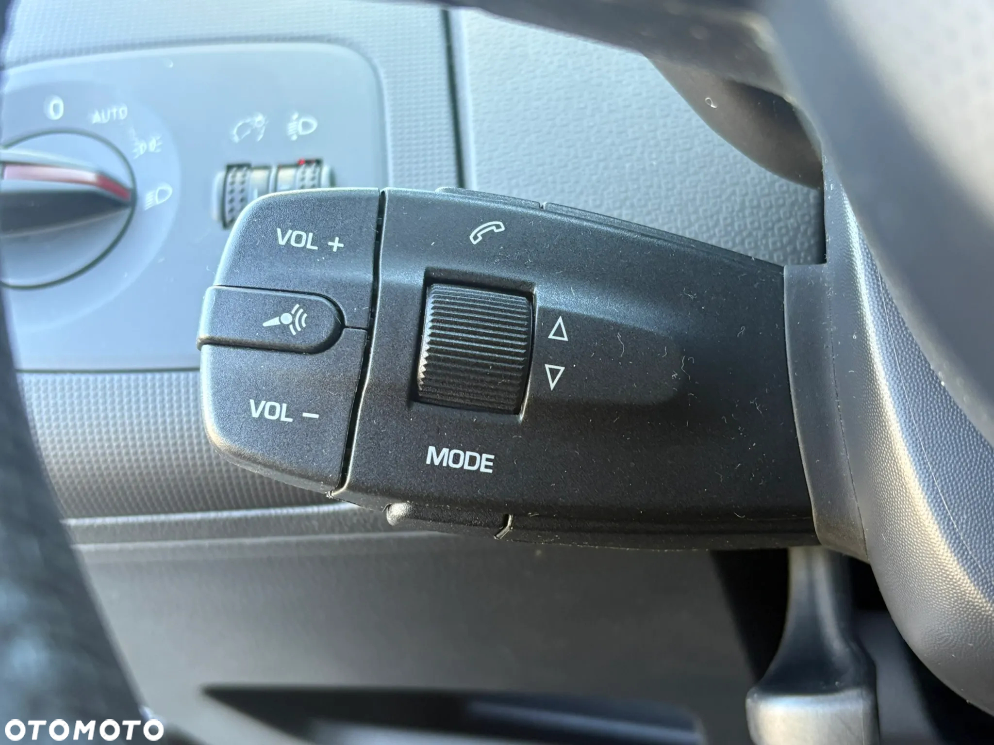 Seat Ibiza 1.4 TSI DSG FR - 29
