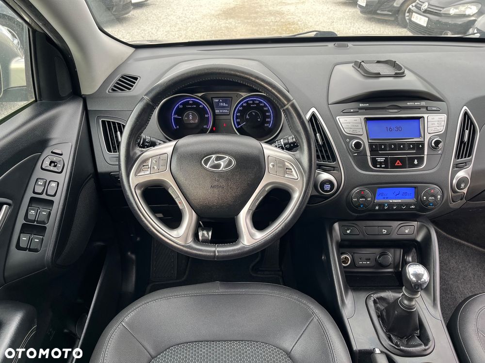 Hyundai ix35 2.0 CRDi Premium 2WD - 9