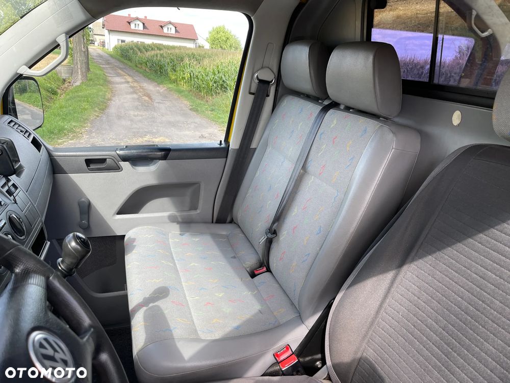 Volkswagen Transporter T5 2.5 TDI 131 KM Manual 6 Biegów 2X drzwi boczne przesuwne 2005 ROK - 14