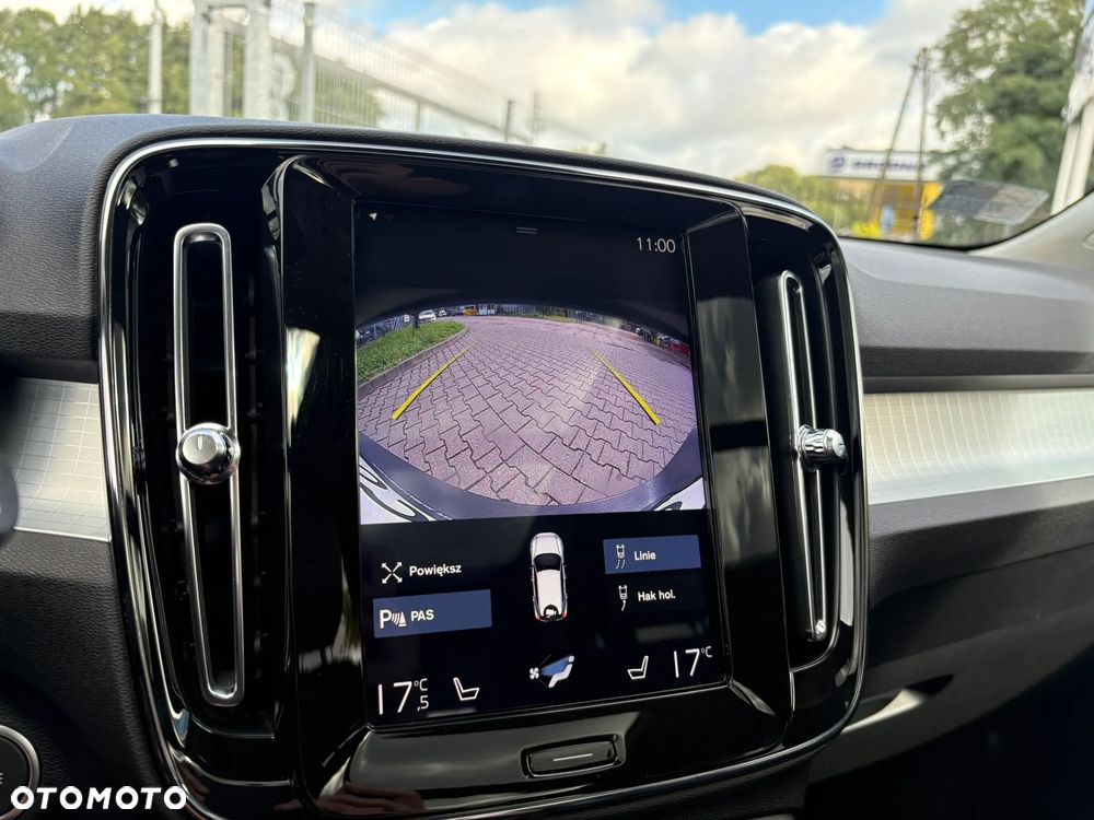 Volvo XC 40 T5 AWD Momentum Pro - 18