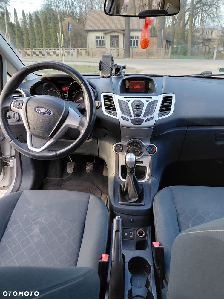 Ford Fiesta 1.6 TDCi Trend - 7