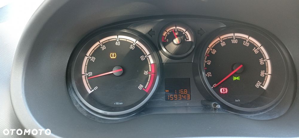 Opel Corsa - 4