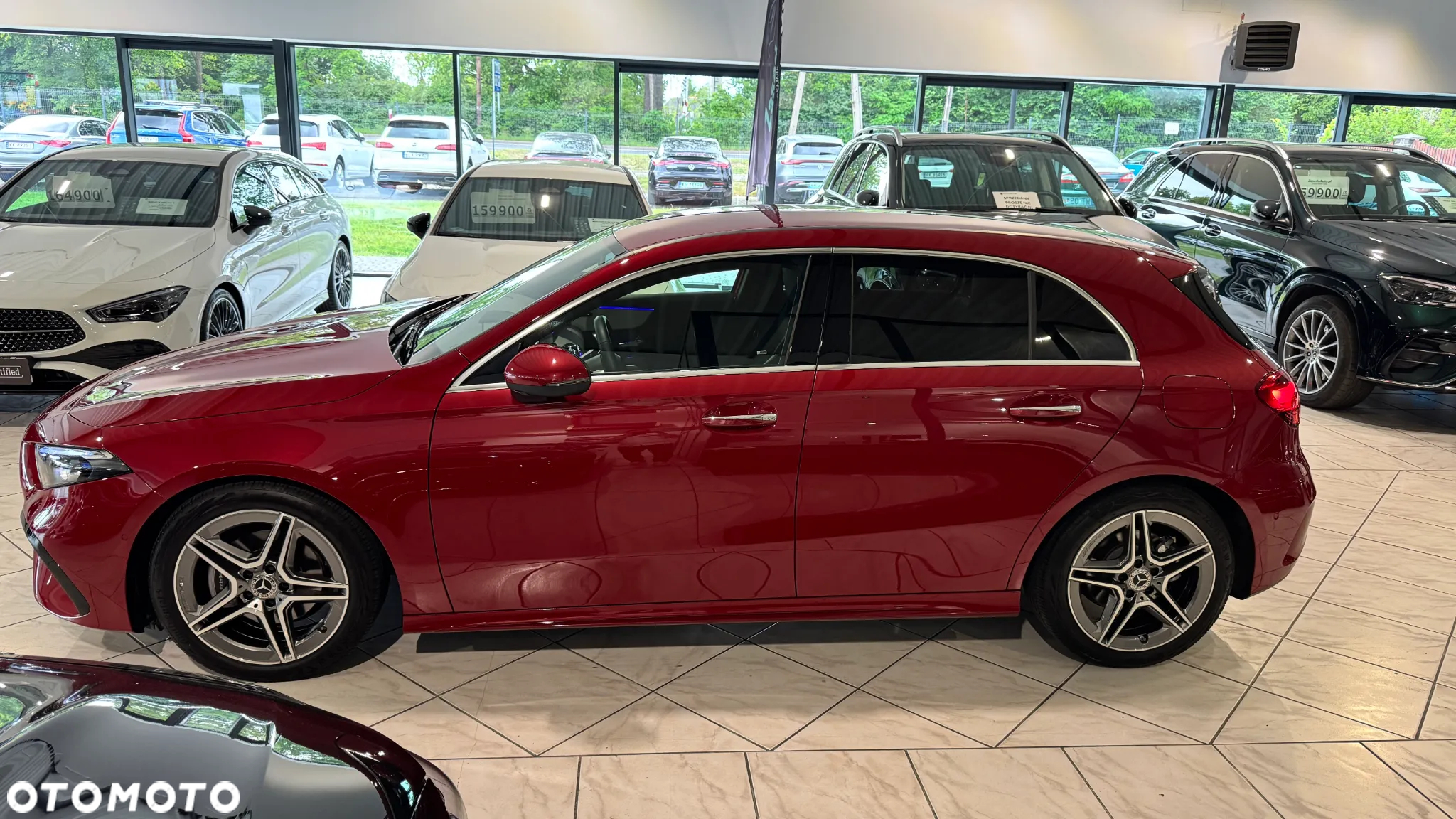 Mercedes-Benz Klasa A 200 AMG Line 7G-DCT - 3