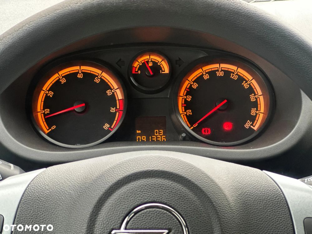 Opel Corsa 1.2 16V Essentia - 14