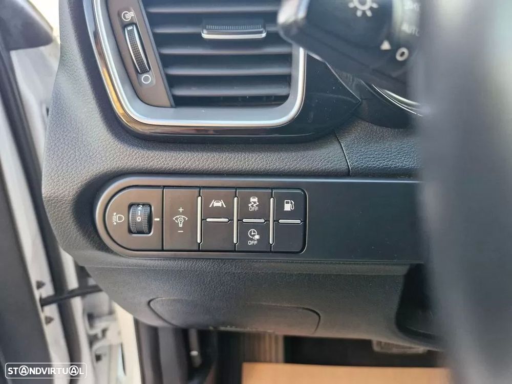 Kia Ceed SW 1.6 GDi PHEV Drive 6DCT - 38