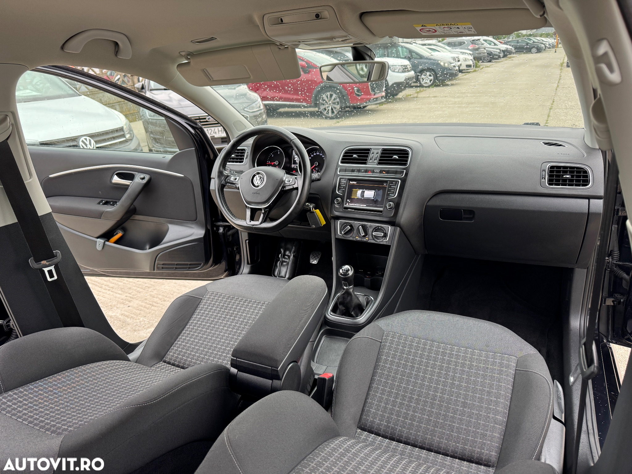 Volkswagen Polo - 15