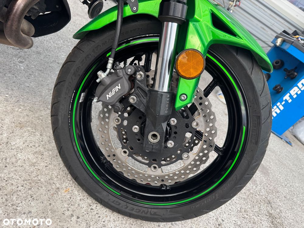 Kawasaki Versys 650 - 15