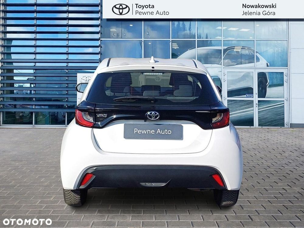 Toyota Yaris - 6