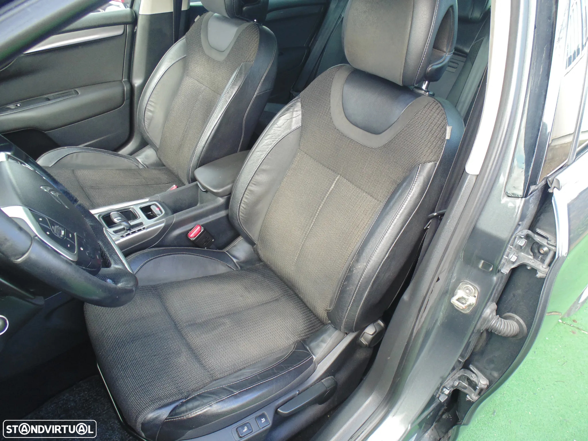 Citroën C4 1.6 e-HDi Exclusive CMP6 - 20