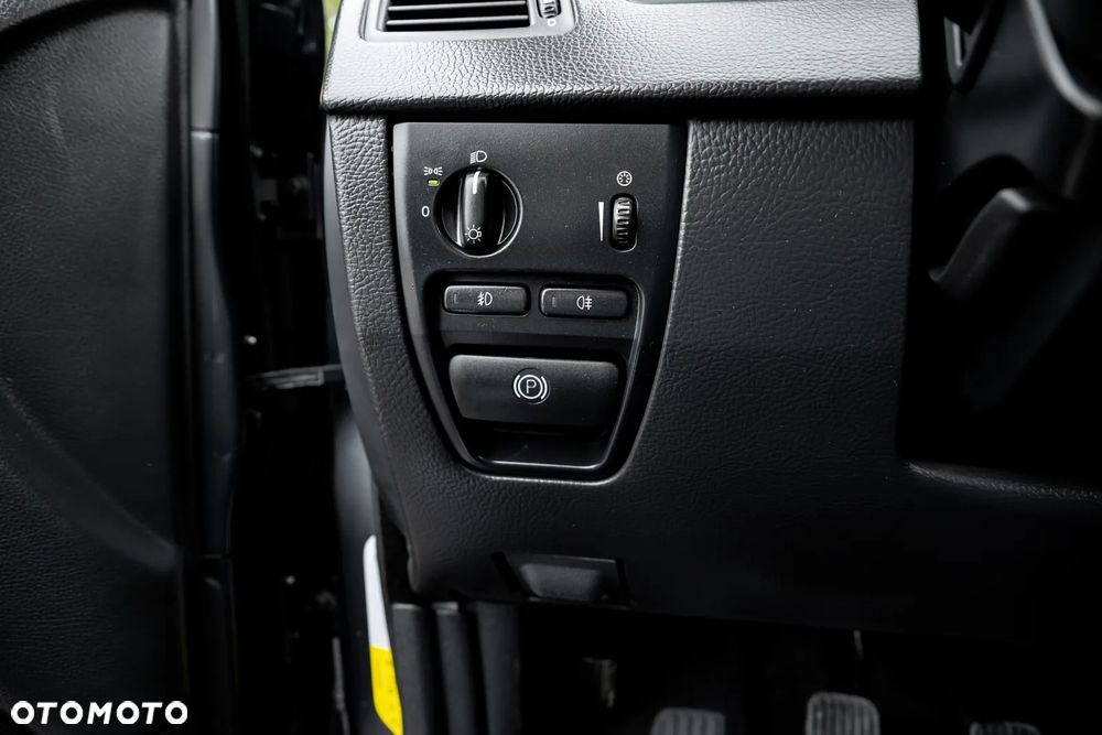 Volvo XC 90 D5 Kinetic - 31