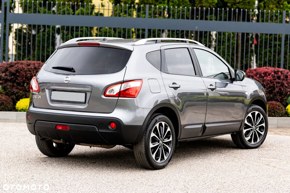Nissan Qashqai 2.0 4x4 CVT 360 - 13