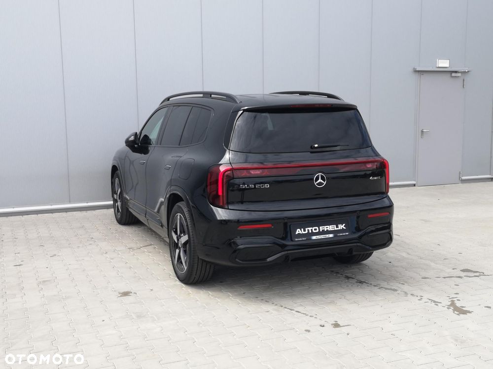 Mercedes-Benz GLB 200 mHEV 4-Matic 8G-eDCT - 11