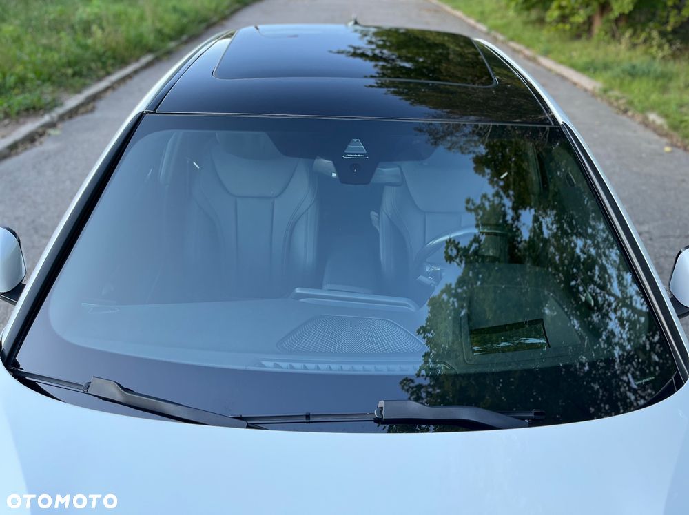 BMW Seria 3 330i - 6