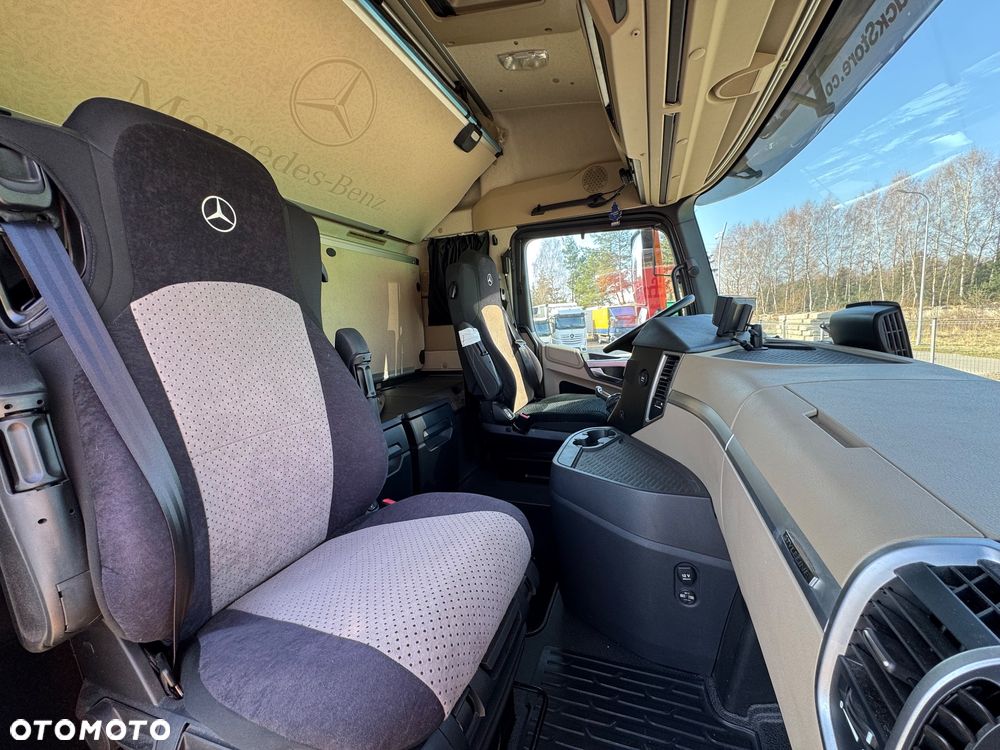 Mercedes-Benz Actros - 30