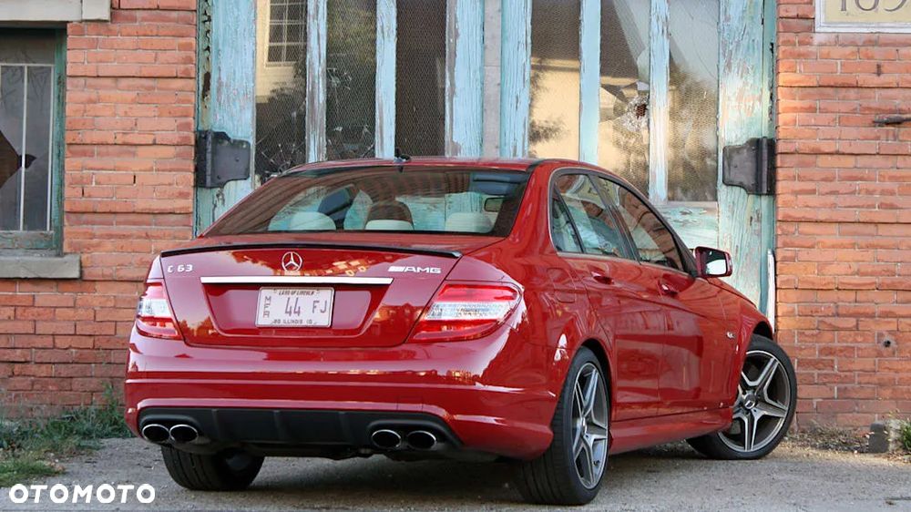 MERCEDES W204 SPOILER AMG LOTKA NA KLAPĘ PODKŁAD!! - 3