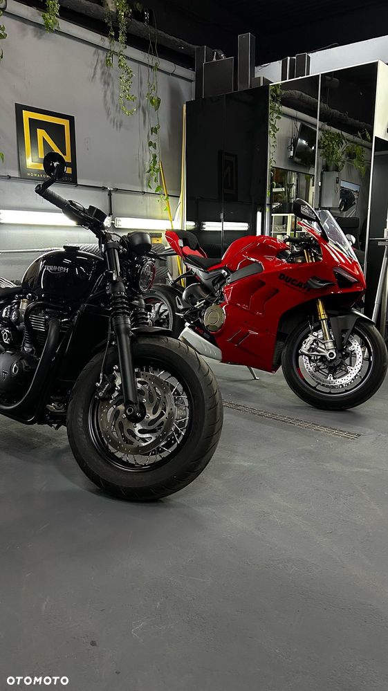 Ducati Panigale V4S - 3