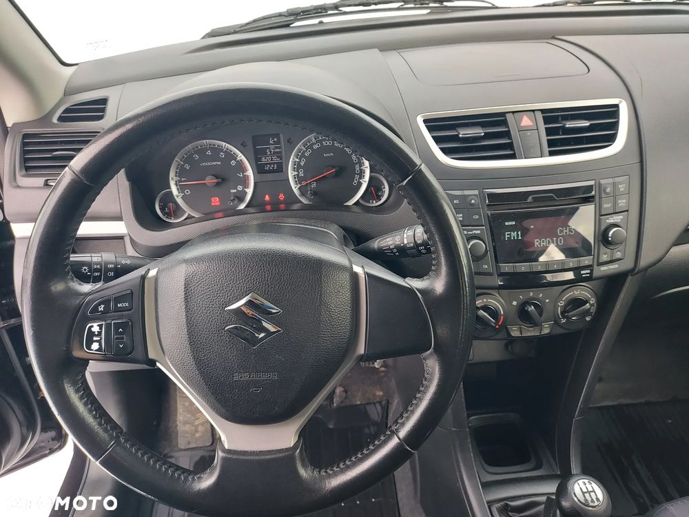 Suzuki Swift 1.2 4x4 Club - 12