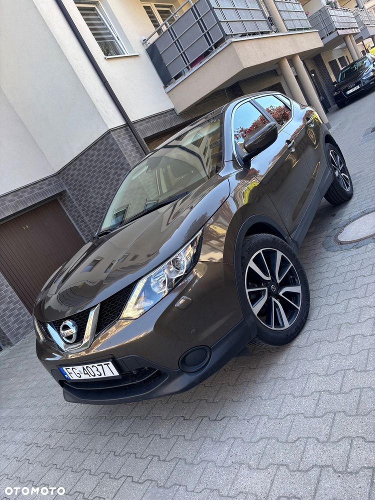 Nissan Qashqai - 2