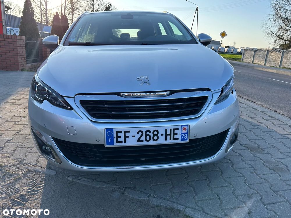Peugeot 308 - 24