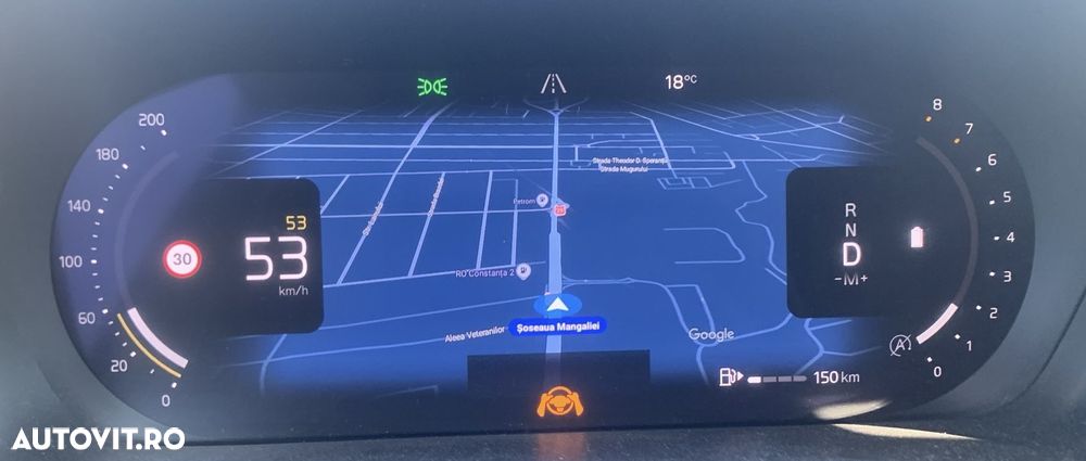 Volvo XC 40 B4 AT8 Mild Hybrid Momentum Pro - 7