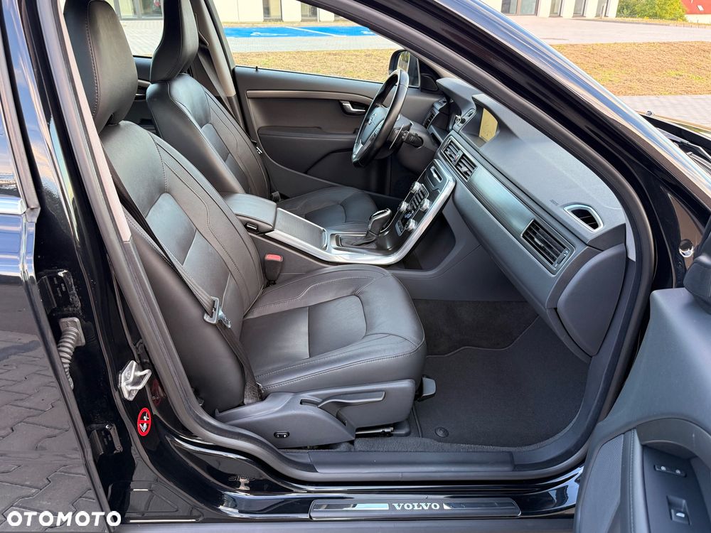 Volvo V70 D4 Drive-E Momentum - 22