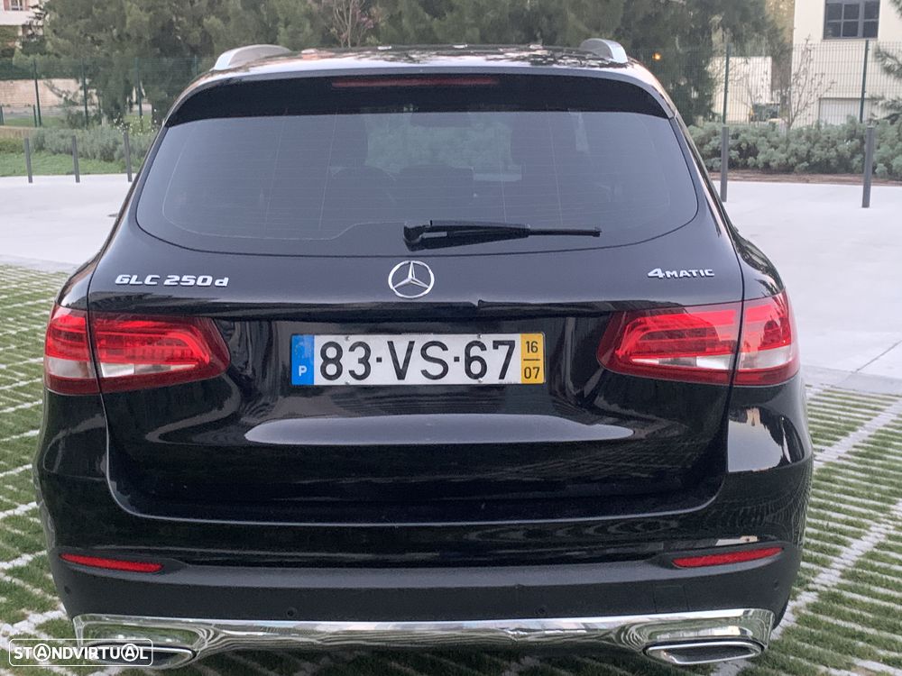 Mercedes-Benz GLC 250 d 4Matic 9G-TRONIC AMG Line - 4