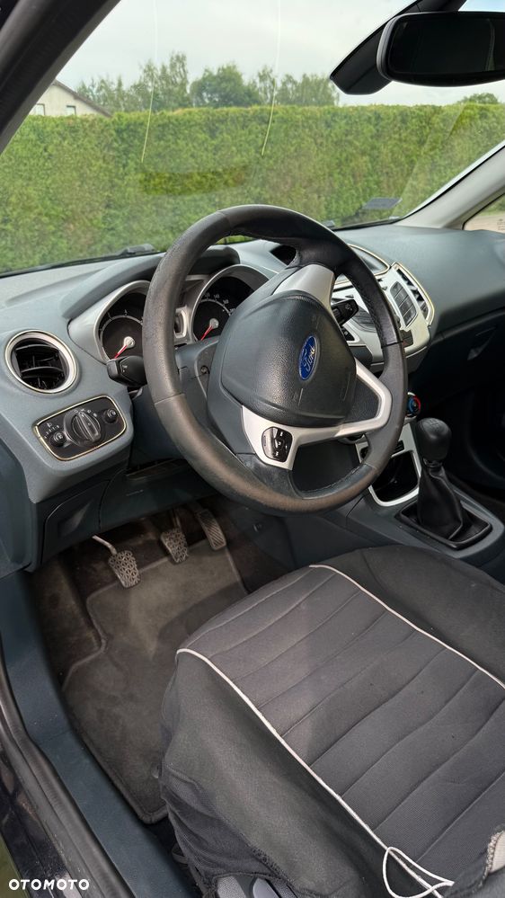 Ford Fiesta 1.25 Titanium - 8