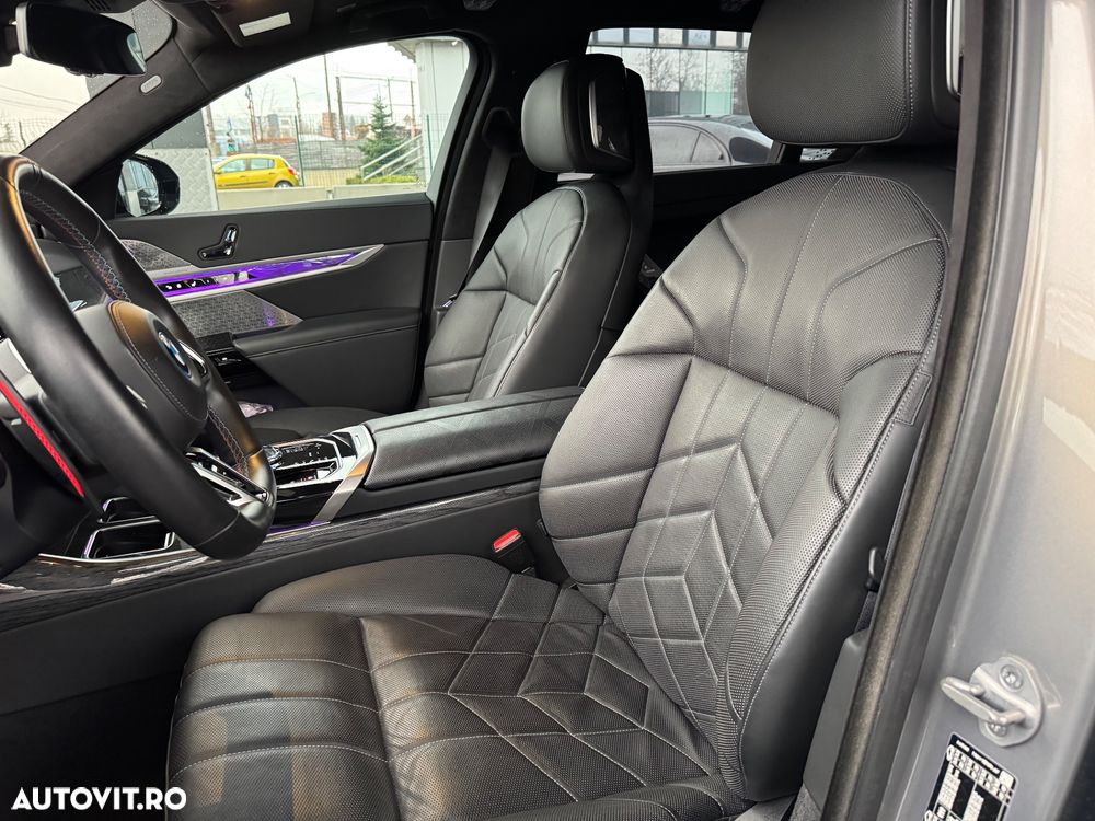 BMW M7 M760e xDrive AT PHEV - 16