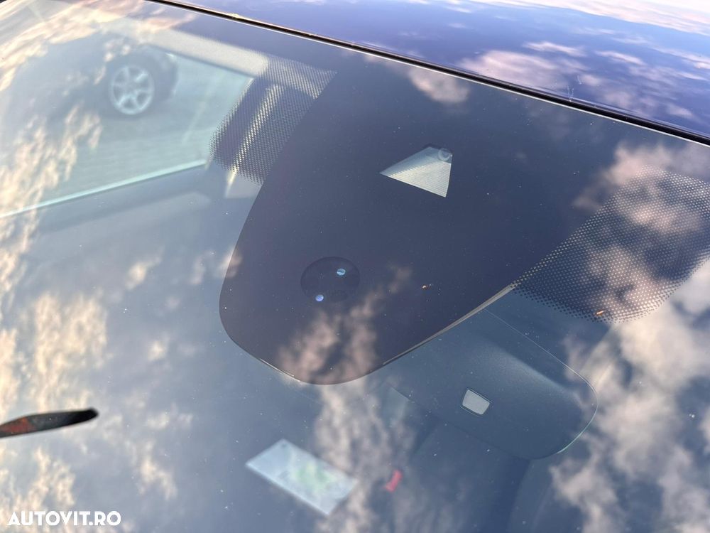 Volkswagen Tiguan 2.0 TDI SCR 4MOTION BlueMotion Technology Comfortline - 6