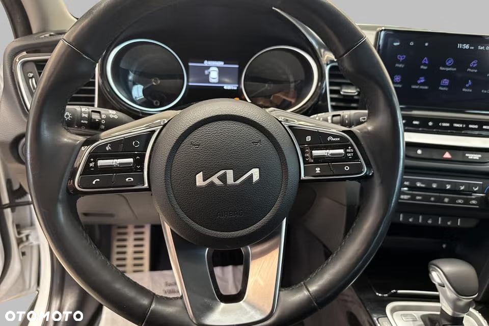 Kia XCeed - 14