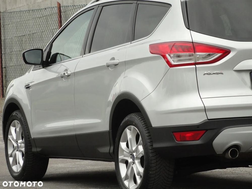 Ford Kuga 2.0 TDCi 4x4 Titanium - 12