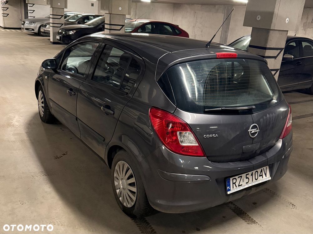 Opel Corsa - 2