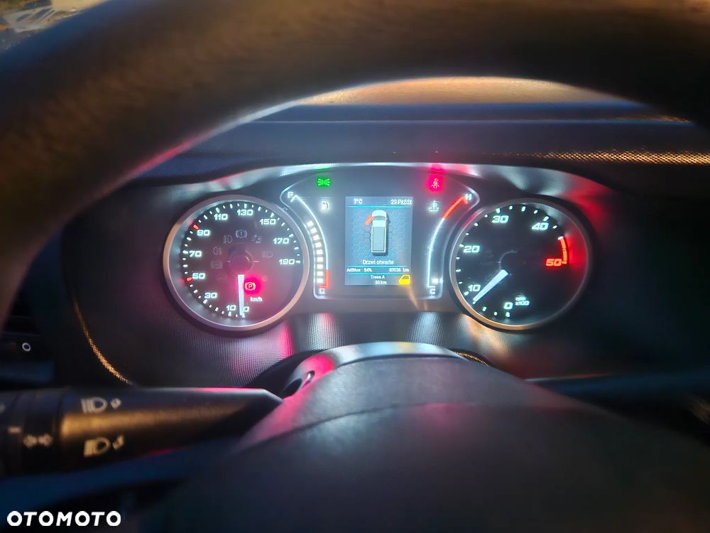 Iveco Daily wywrotka kiper - 14