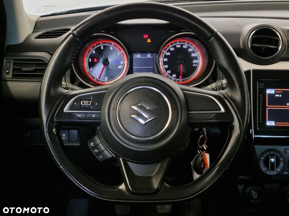 Suzuki Swift 1.2 SHVS Premium Plus - 12