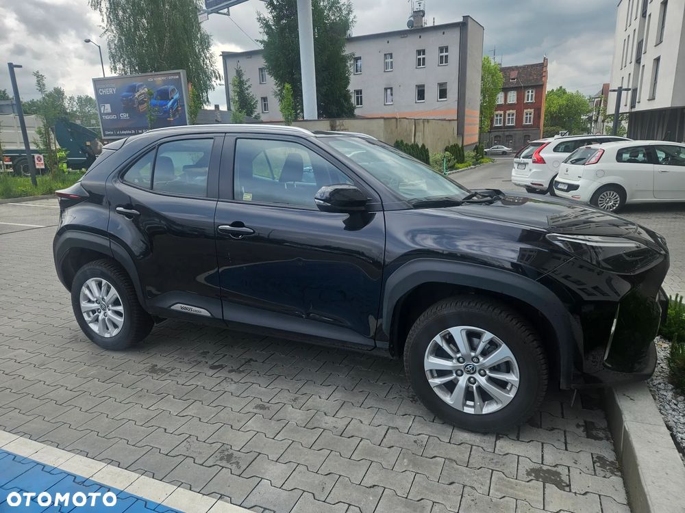 Toyota Yaris Cross Hybrid 1.5 Comfort 4x4 - 4