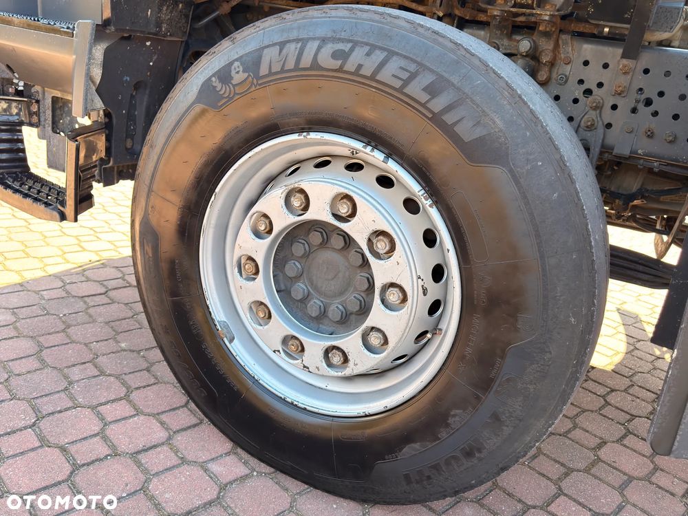 Mercedes-Benz Bramowiec Fornal NKR Euro 6 - 14