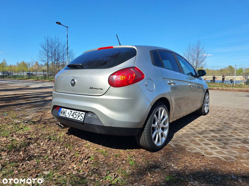 Fiat Bravo 1.4 T-JET 16V Dynamic - 8