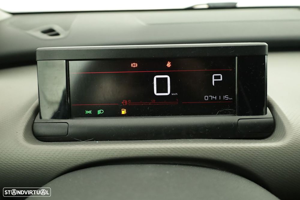 Citroën C4 Cactus 1.2 PureTech Shine EAT6 - 15