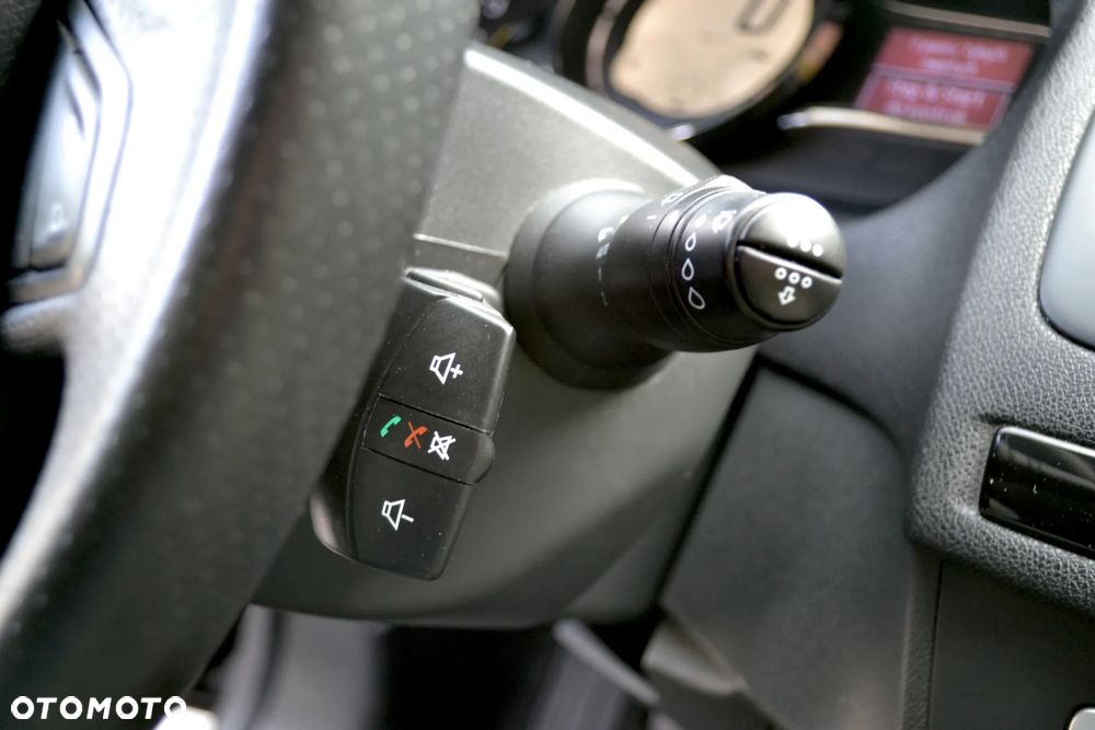 Renault Megane ENERGY dCi 130 Start & Stop Bose Edition - 33