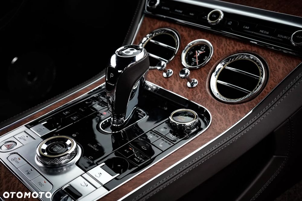 Bentley Continental GT Speed - 13