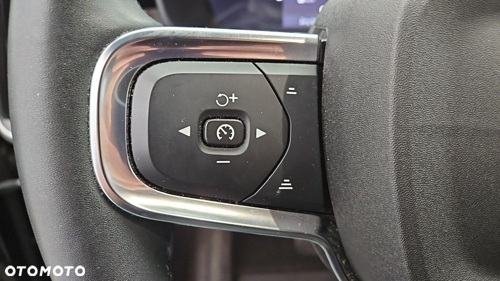 Volvo XC 40 73kWh P6 Recharge Core - 16